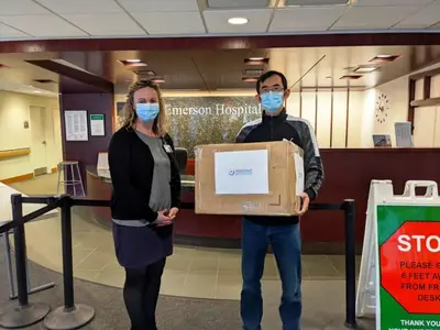 Pandemic Responders donates 2,000 masks to Emerson Hospital