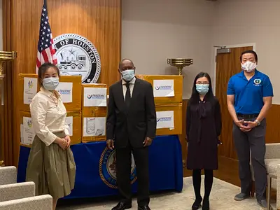 Pandemic Responders donates 11,200 Surgical masks and 400 N95 masks to City of Houston