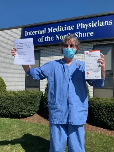 Pandemic Responders donates 100 surgical masks and 100 N95 masks to Internal Medicine Physicians of the North Shore