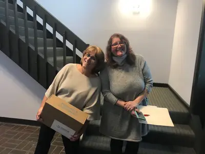 Pandemic Responders donates 200 Surgical masks to Omni Youth Services