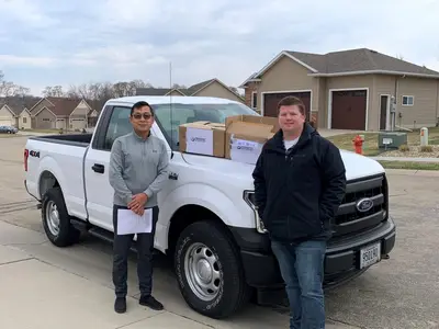 Pandemic Responders donates 1000 masks to the city of Rochester